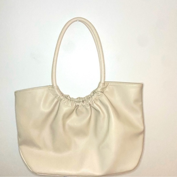 Rachel Zoe cream faux leather circle handle purse - Picture 1 of 11